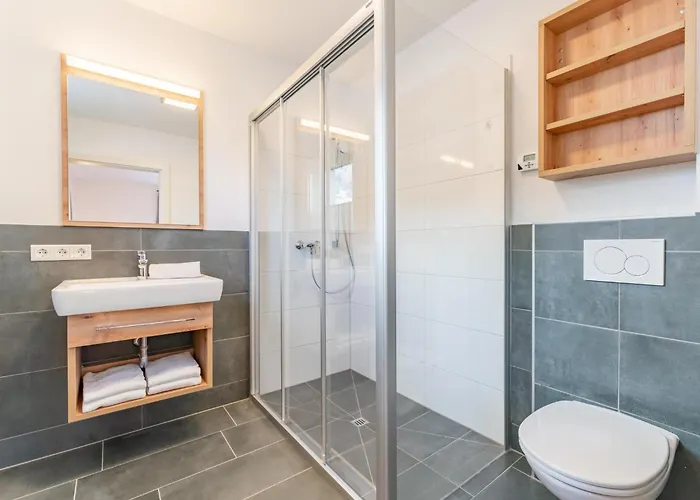 Апартаменты Falken 3 Капрун